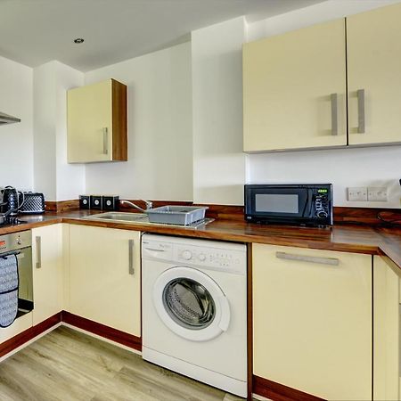 Spacious - Penthouse 2 Bed Apartment With Secure Allocated Parking Sheffield Buitenkant foto