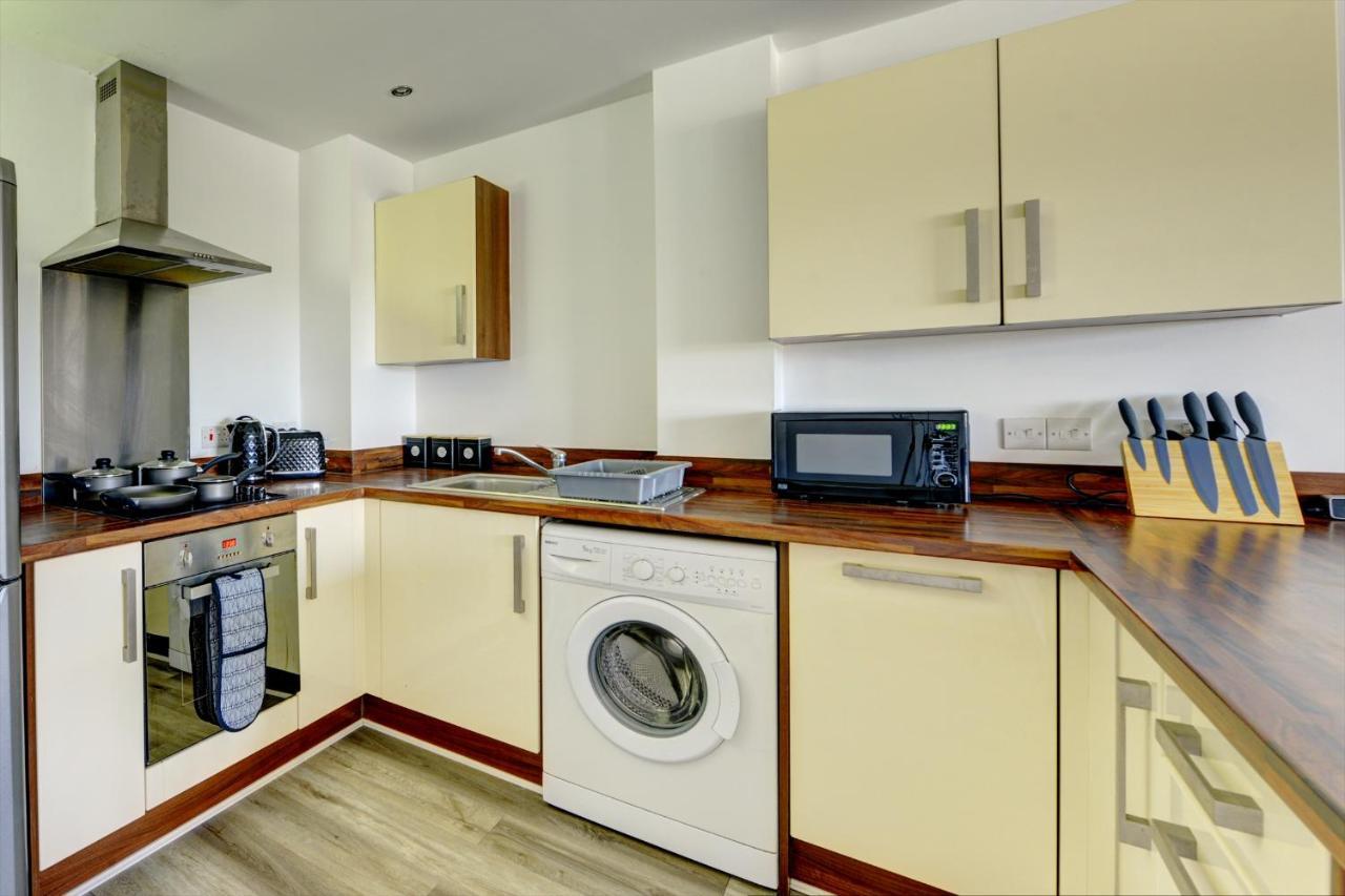 Spacious - Penthouse 2 Bed Apartment With Secure Allocated Parking Sheffield Buitenkant foto